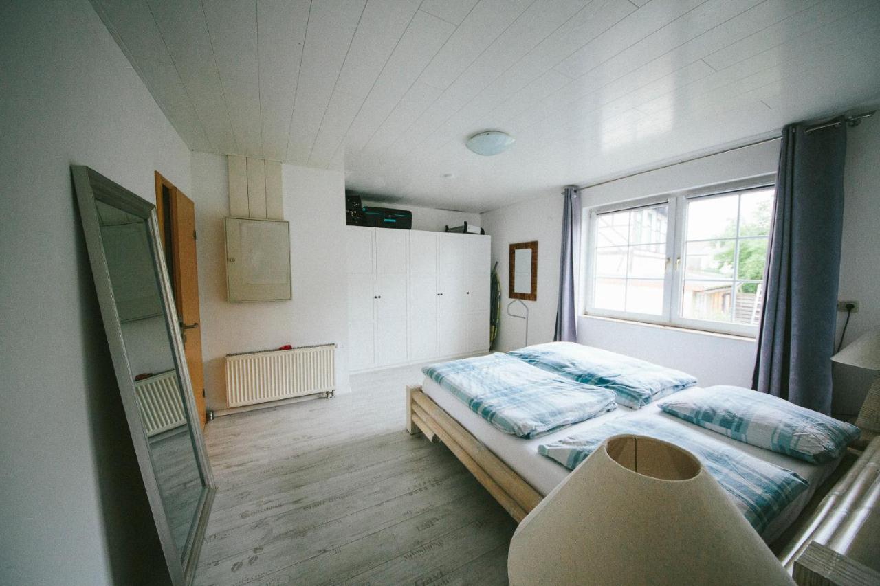 Grosse & Voll Ausgestattete Apartments, Studios, Doppelzimmer, Workspace, Parkplatz, Netflix, Prime & Schnelles Wifi In Ruhiger Lage Mit Garten ルドルシュタット エクステリア 写真