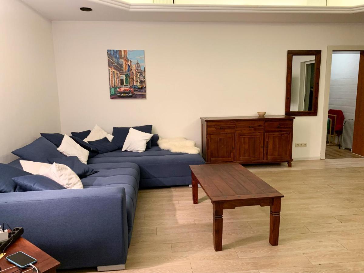 Grosse & Voll Ausgestattete Apartments, Studios, Doppelzimmer, Workspace, Parkplatz, Netflix, Prime & Schnelles Wifi In Ruhiger Lage Mit Garten ルドルシュタット エクステリア 写真