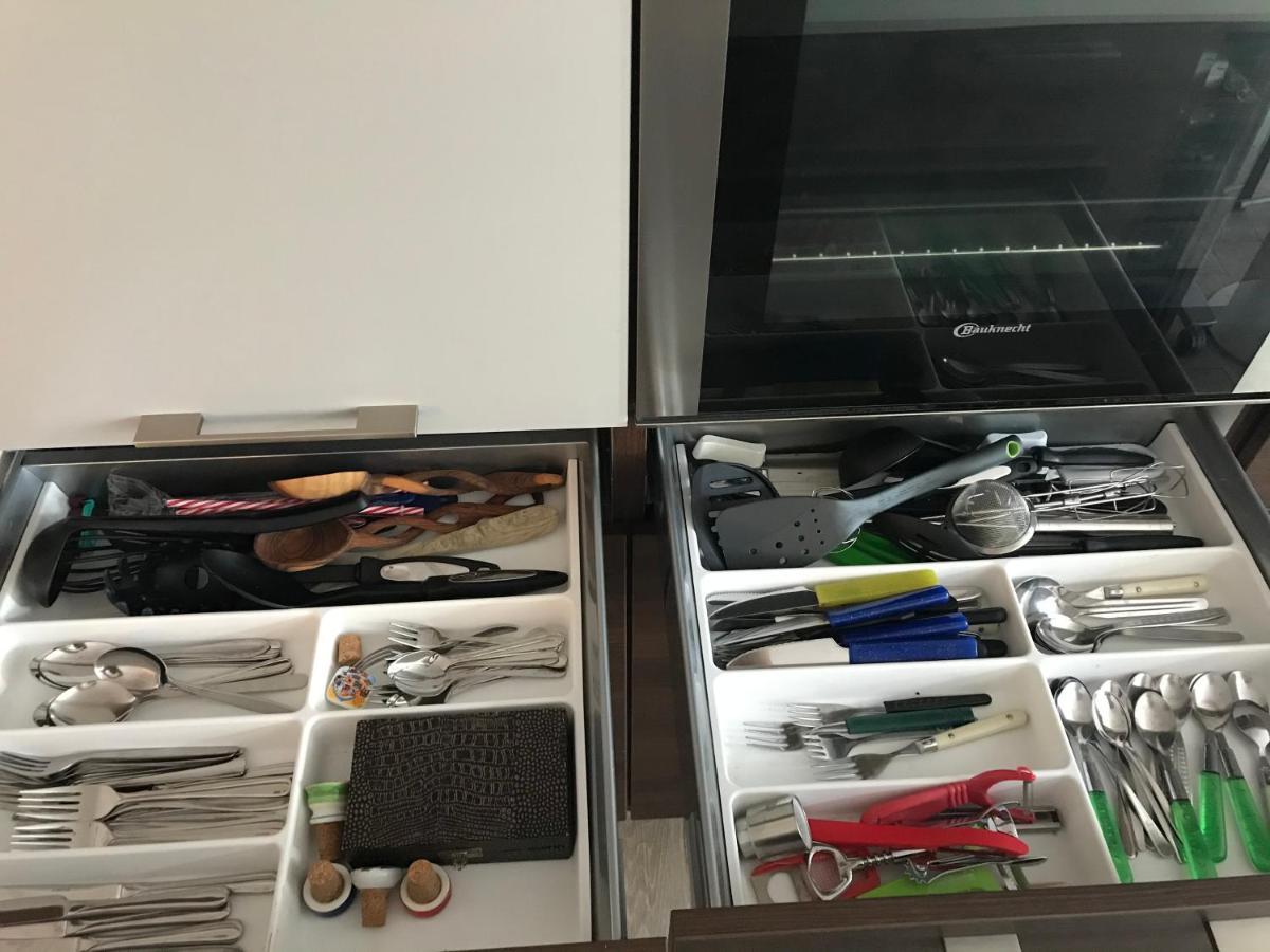 Grosse & Voll Ausgestattete Apartments, Studios, Doppelzimmer, Workspace, Parkplatz, Netflix, Prime & Schnelles Wifi In Ruhiger Lage Mit Garten ルドルシュタット エクステリア 写真