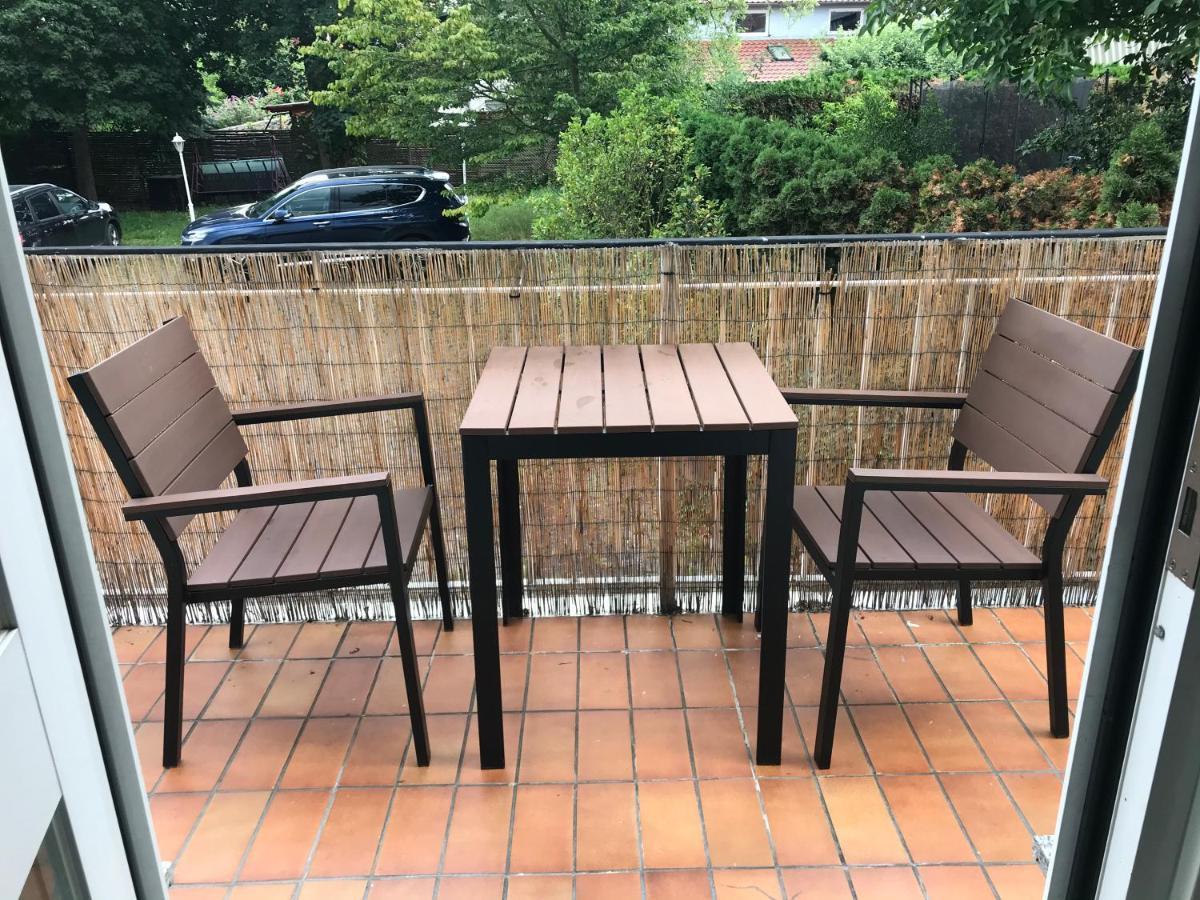 Grosse & Voll Ausgestattete Apartments, Studios, Doppelzimmer, Workspace, Parkplatz, Netflix, Prime & Schnelles Wifi In Ruhiger Lage Mit Garten ルドルシュタット エクステリア 写真