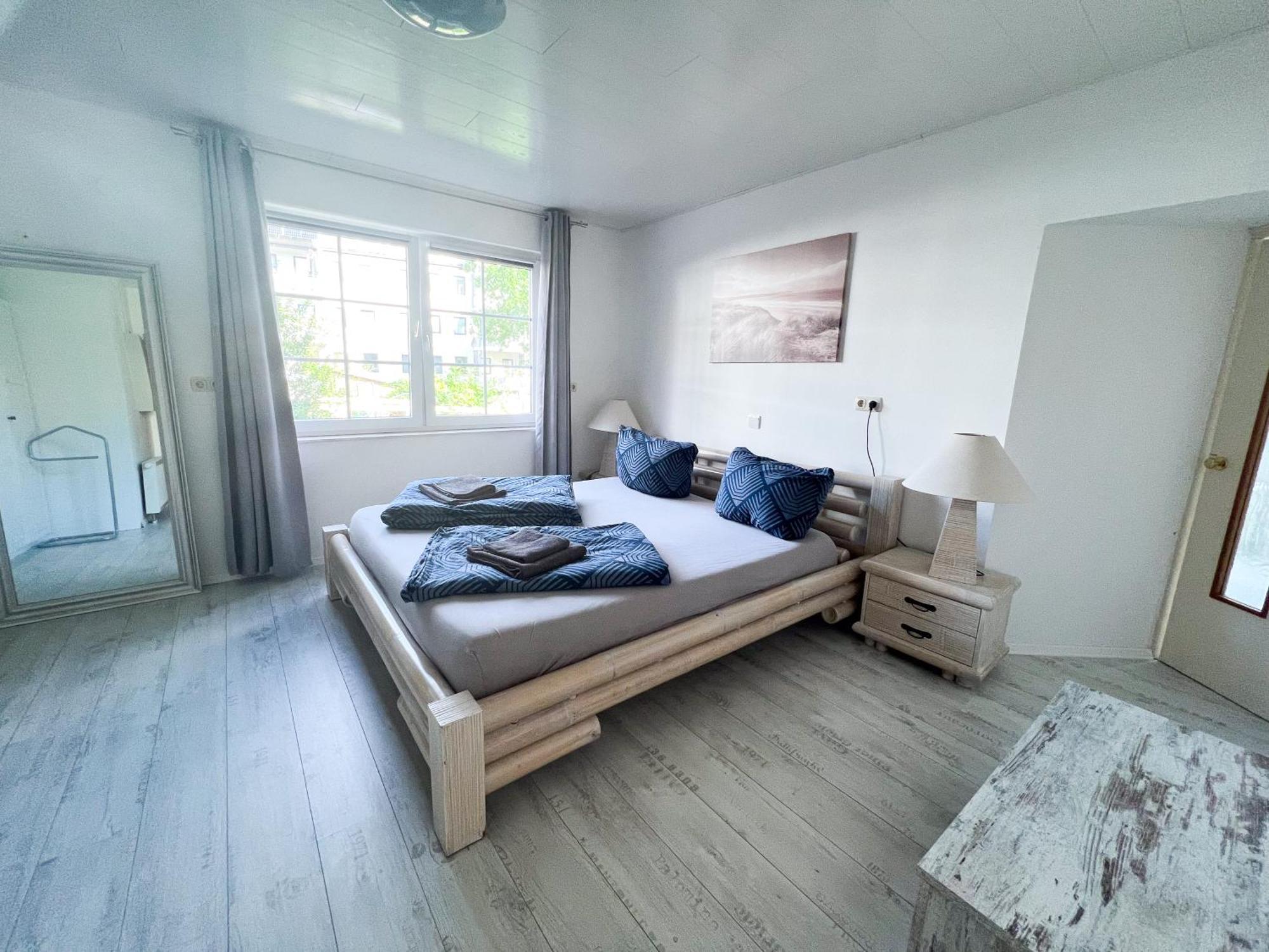 Grosse & Voll Ausgestattete Apartments, Studios, Doppelzimmer, Workspace, Parkplatz, Netflix, Prime & Schnelles Wifi In Ruhiger Lage Mit Garten ルドルシュタット エクステリア 写真